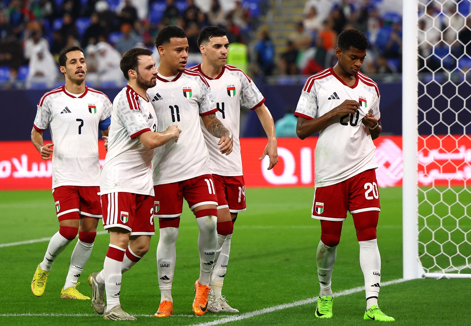 تألق الغساني يصنع الفارق.. «الأبيض» يضمن مقعده في ربع نهائي كأس العرب