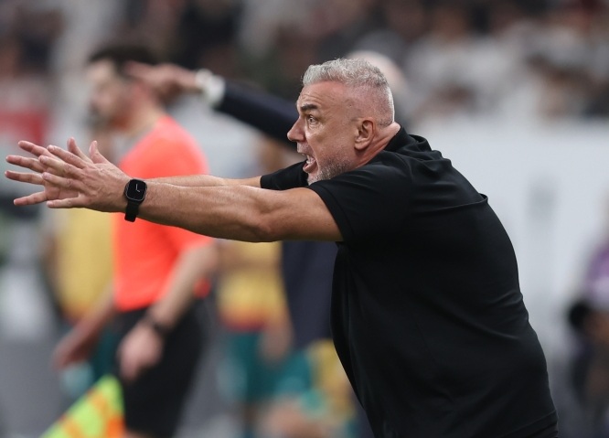 كوزمين: تأهلنا مستحق.. وتدريب "الأبيض" شرف كبير