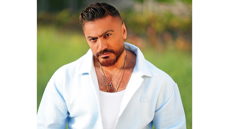 تامر حسني. من المصدر