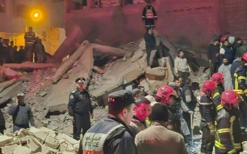 الصورة: 22 قتيلا في انهيار مبنيين في فاس المغربية