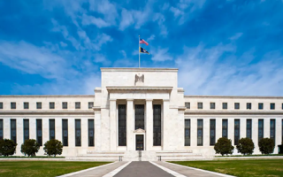 الصورة: &laquo;الفيدرالي&raquo; يخفض الفائدة 25 نقطة أساس