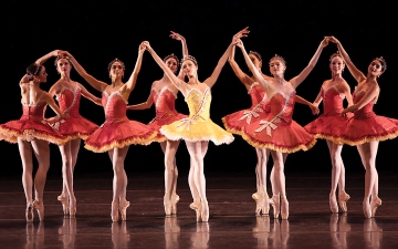 الصورة: 1000 فنان يحيون حفلات مهرجان أبوظبي محلياً وحول العالم