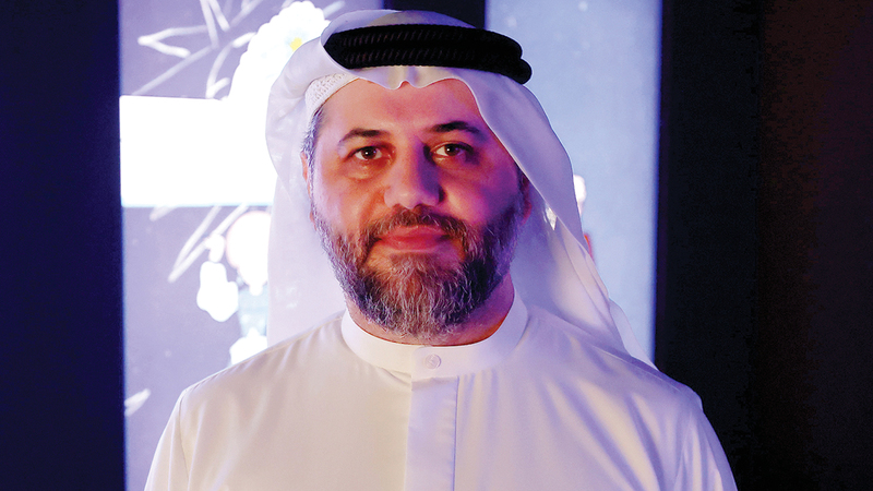 ناصر نصرالله: جسدتُ الأسطورة بتقديم جميع الشخصيات بحركات خفيفة، بينما تم التنويع في أزياء الشخصيات تبعاً للبلد الذي يظهر فيه النجم.