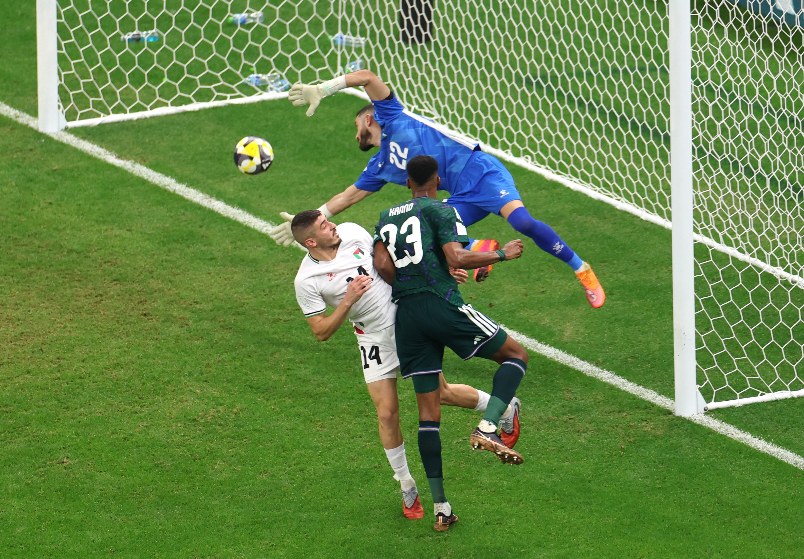 السعودية إلى نصف النهائي.. وفلسطين تودع كأس العرب بشرف