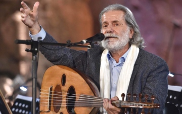 الصورة: مارسيل خليفة في مكتبة محمد بن راشد بـ «ألحان تنبض بالعربية»