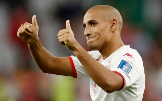 الصورة: التونسي وهبي الخزري يعلن اعتزاله كرة القدم