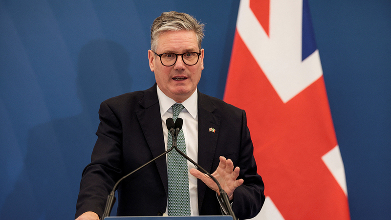 تساؤلات حول ما إذا كان كير ستارمر جاداً في إشعال معركة أخرى حول خروج بريطانيا من الاتحاد الأوروبي. رويترز