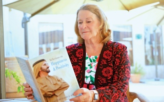 الصورة: إيزابيل أبوالهول..سيدة الكتب حارسة الحكايات