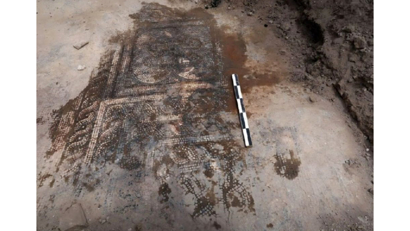 اكتشاف لوحة فسيفسائية بيزنطية في دمشق