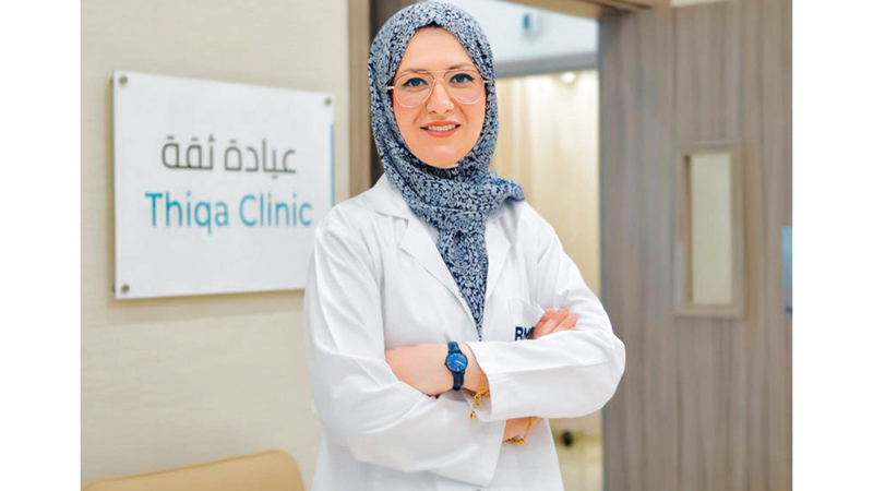 الدكتورة هالة عبدالكريم: الحيوانات التي تتجمع حول بقايا الطعام، قد تحمل أمراضاً وعدوى وطفيليات تنتقل إلى البشر عند المخالطة أو الخدش.