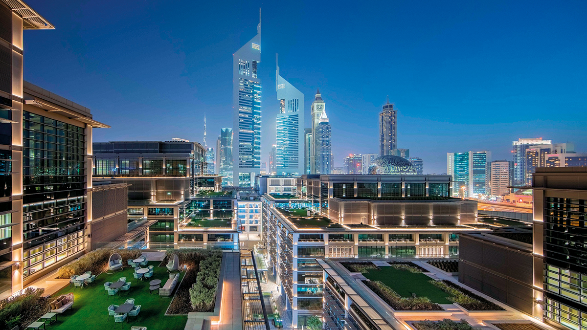 خبراء: العقارات التجارية في دبي.. طلب يفوق العرض وترجيح استمرار «الضغط الصعودي» على إيجارات 2026