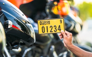 الصورة: "طرق دبي": إضافة لوحة أمامية للدراجات النارية والكهربائية