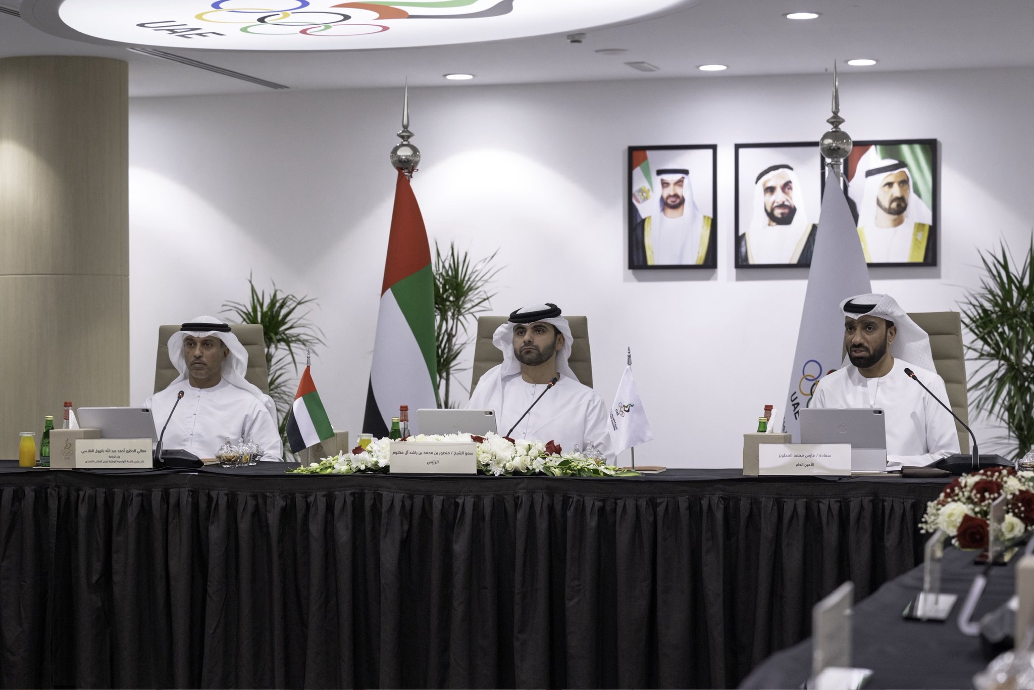 منصور بن محمد يعتمد مجموعة من المشاريع لدفع مسيرة الحركة الأولمبية الوطنية نحوالتميز