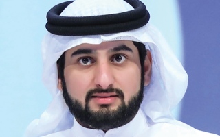 الصورة: أحمد بن محمد: نسأل الله أن يديم على البحرين استقرارها وعزها