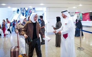 الصورة: دبي تستقبل زوارها بختم &ldquo;الإمارات &ndash; قطر كل عام وأنتم بخير&rdquo;