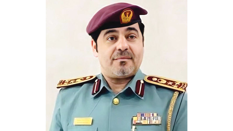 العميد صالح الظنحاني: السماح بمرور المشاة غير مشروع إلا في إطار القانون ووفق الإشارات المعتمدة.