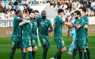 الصورة: خورفكان يعزز عقدة بني ياس في &laquo;الشامخة&raquo;