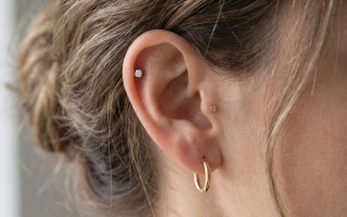 الصورة: &laquo;البيرسينج &raquo;.. موضة &laquo;عابرة &raquo; تهدد بمشكلات جلدية مزمنة وتشوهات دائمة