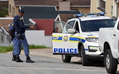 الصورة: مقتل وإصابة 20 شخصاً في إطلاق نار بجنوب إفريقيا