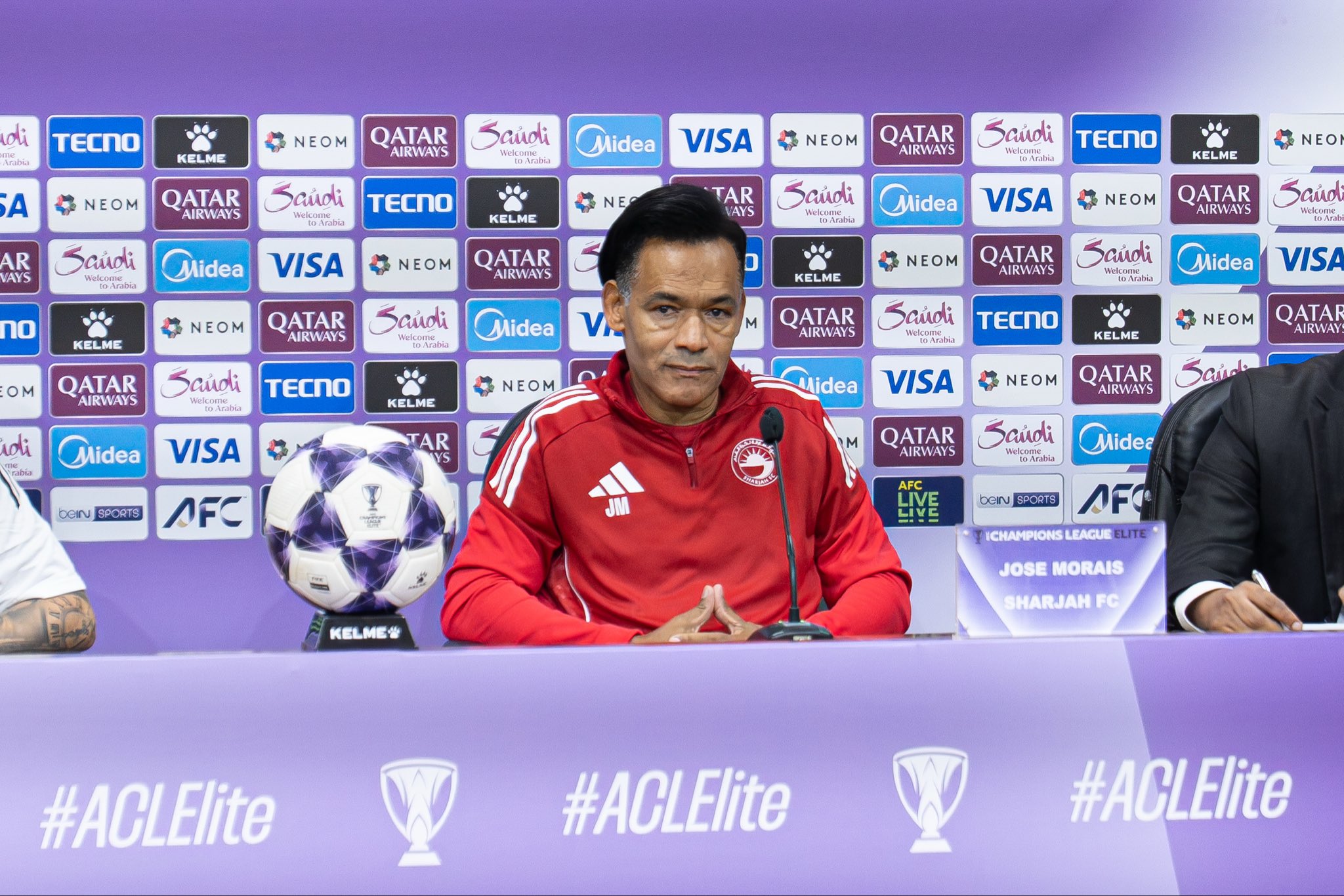 مورايس: ذكرياتي مع الهلال جميلة لكنها من الماضي.. والمواجهة تحدٍ كبير