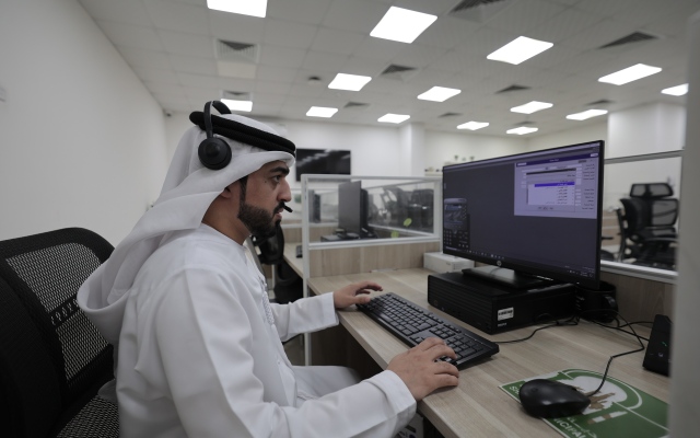 الصورة: 522 بلاغاً عن تجمعات مياه الأمطار و7 حالات سقوط أشجار في الشارقة خلال المنخفض الجوي