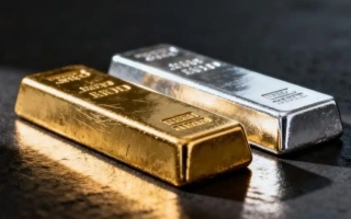 الصورة: الذهب يصعد لمستوى جديد .. والفضة عند 68.5 دولار للمرة الأولى