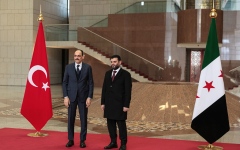 الصورة: اشتباكات في حلب تزامنا مع زيارة وفد تركي إلى سورية