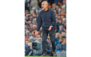 الصورة: غوارديولا للاعبي سيتي: سأراقب أوزانكم