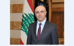 الصورة: منع سير الشاحنات خلال فترة عيد الميلاد ورأس السنة في لبنان