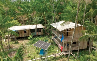 الصورة: معظم سكان &laquo;الأمازون&raquo; الأصليين محرومون من الكهرباء