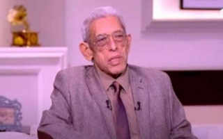 الصورة: وفاة المخرج المصري داوود عبدالسيد بعد صراع مع المرض