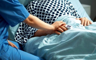 الصورة: &laquo;محمد&raquo; يحتاج إلى 261 ألف درهم لسداد &laquo;فاتورة العلاج&raquo; من مشكلات صحية في الدم&nbsp;