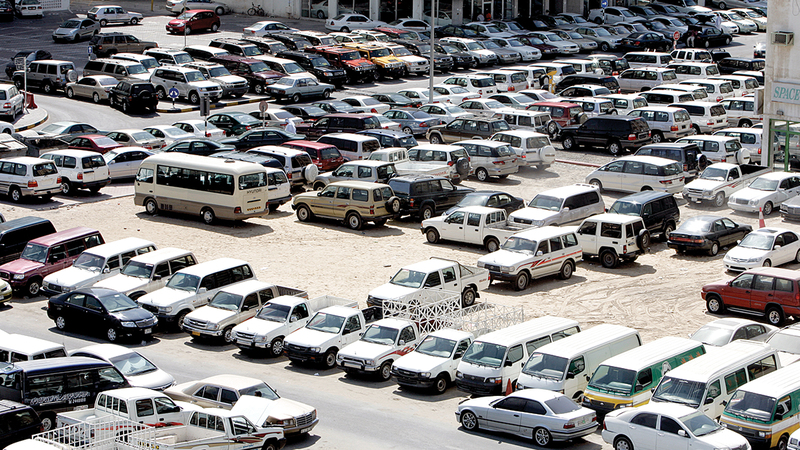 استيراد السيارات المستعملة بشكل شخصي يشهد نمواً في الطلب نظراً إلى ارتفاع أسعار السيارات الجديدة. أرشيفية