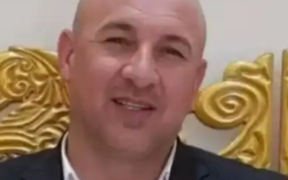 الصورة: نجل مسؤول عراقي ينتحر بعد أيام من قتله لوالده