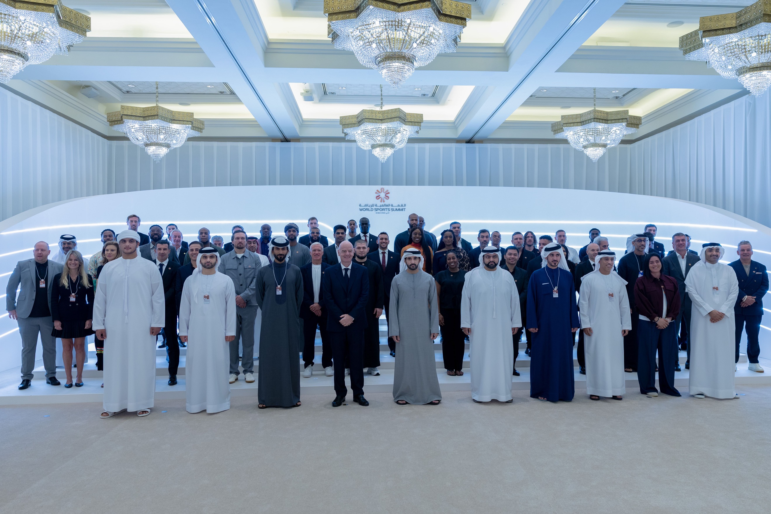 حمدان بن محمد يكرم رئيس الفيفا وناصر الخليفي ونوفاك ديوكوفيتش بجائزة محمد بن راشد آل مكتوم العالمية للرياضة 2025