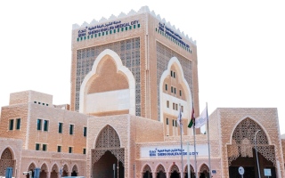 الصورة: تعافٍ ناجح لطفل يعاني حالات خلقية معقدة في &laquo;خليفة الطبية&raquo;