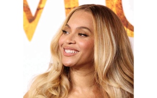 الصورة: بيونسيه تنضم إلى لائحة المليارديرات