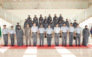 الصورة: تخريج دورة لتأهيل العنصر النسائي في شرطة أبوظبي