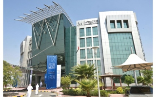 الصورة: &laquo;الهوية والجنسية&raquo; تنفذ 15 مشروعاً لتصفير البيروقراطية في الخدمات