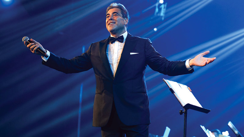 وائل كفوري تمنى لجمهوره أن يكون العام الجديد عام رفاه وخير وأمان. من المصدر