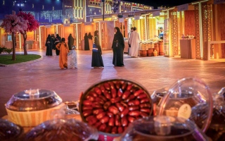 الصورة: 14مسابقة و116 جائزة بقيمة مليوني درهم  في &laquo;مهرجان الوثبة للتمور&raquo;