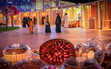 الصورة: 14مسابقة و116 جائزة بقيمة مليوني درهم  في &laquo;مهرجان الوثبة للتمور&raquo;