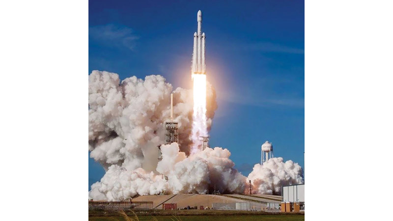 «سبيس إكس» تطلق قمراً اصطناعياً إيطالياً لرصد الأرض