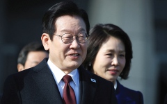 الصورة: &laquo;المعسكر المحافظ&raquo; في كوريا الجنوبية يخشى الانفتاح الجزئي على إعلام &laquo;الشمالية&raquo;