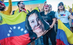 الصورة: بعد اعتقال مادورو.. ترامب يبحث عن بديل لزعيمة المعارضة الفنزويلية