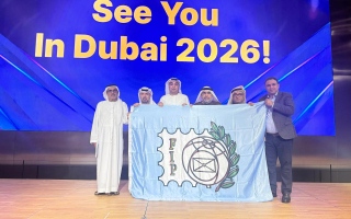 الصورة: مشاركة دولية واسعة في معرض دبي العالمي لهواة الطوابع