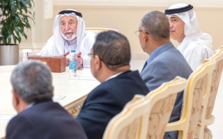 الصورة: حاكم الشارقة: &laquo;بيوت الشعر&raquo; تستحق مزيداً من الضوء