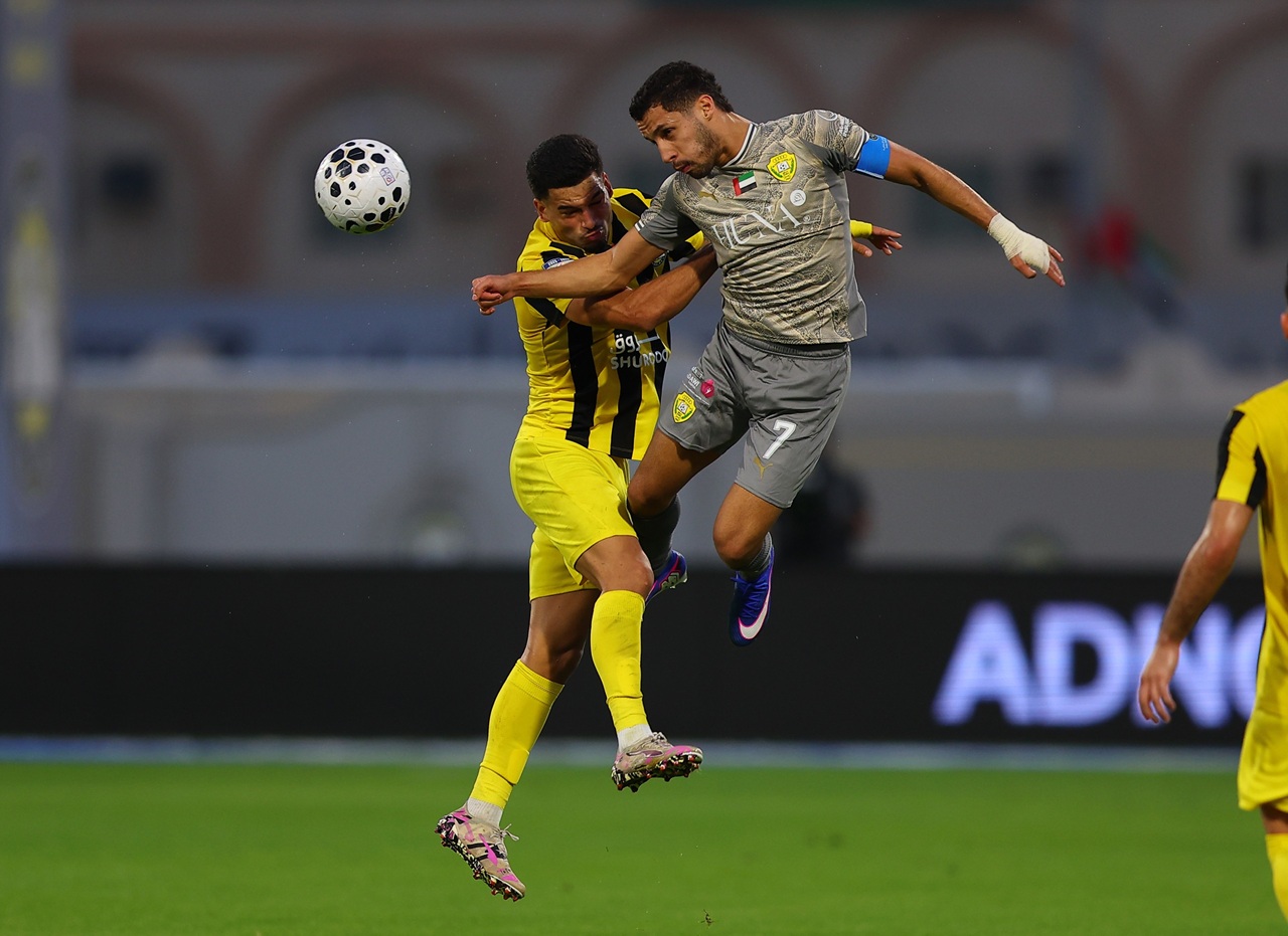 أخطاء المنذري والسناني تفرض التعادل بين كلباء والوصل