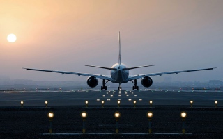 الصورة: &laquo;السفر دون تأمين&raquo; يضع مواطنين أمام التزامات مالية وفواتير طارئة