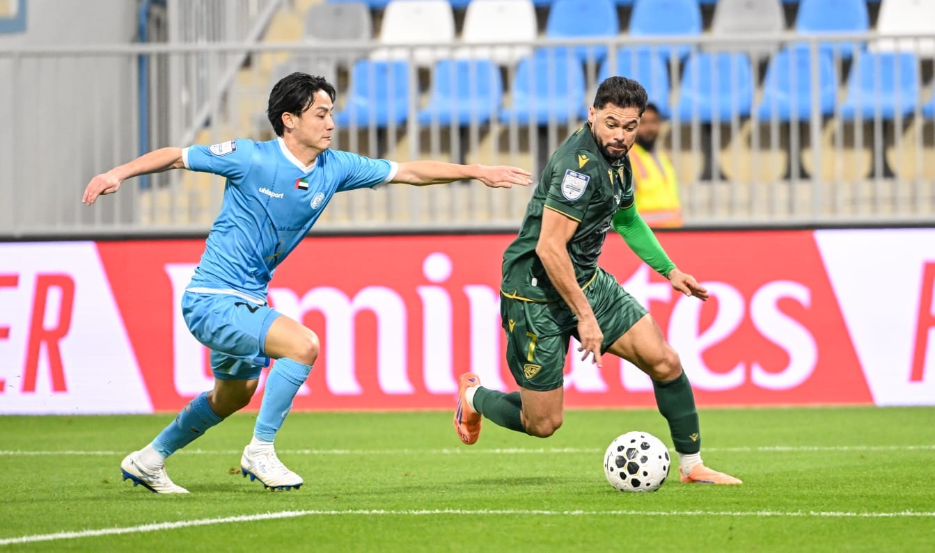 دبا يصمد ويخطف فوزاً ثميناً من خورفكان